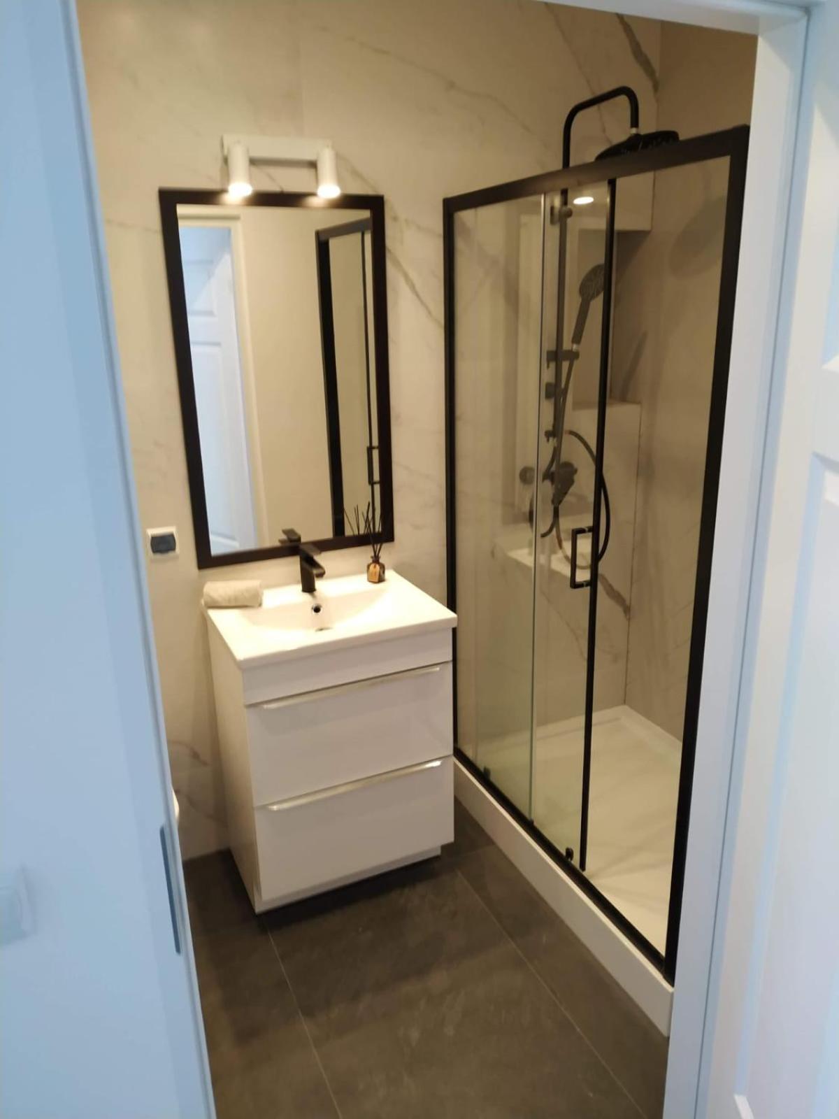 Przytulny Apartament - Platan 슈비노우이스쳬 외부 사진